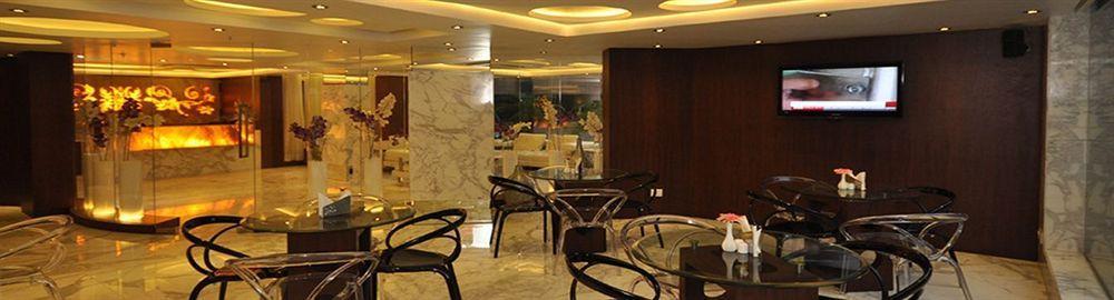 Kempton Hotel Calcutta Eksteriør billede