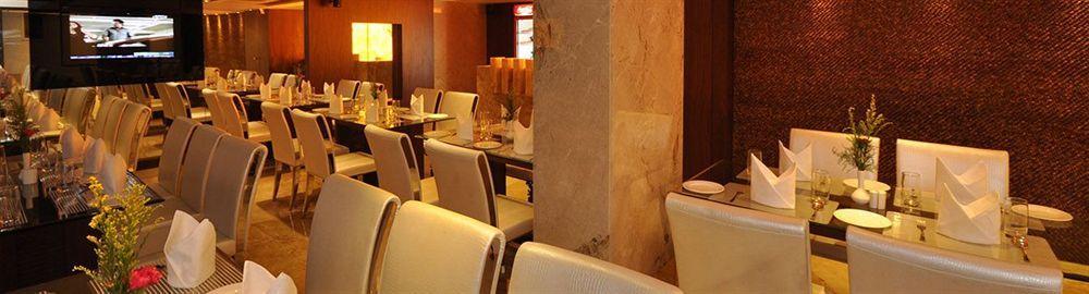 Kempton Hotel Calcutta Eksteriør billede