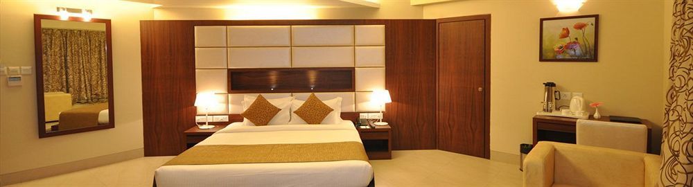 Kempton Hotel Calcutta Eksteriør billede