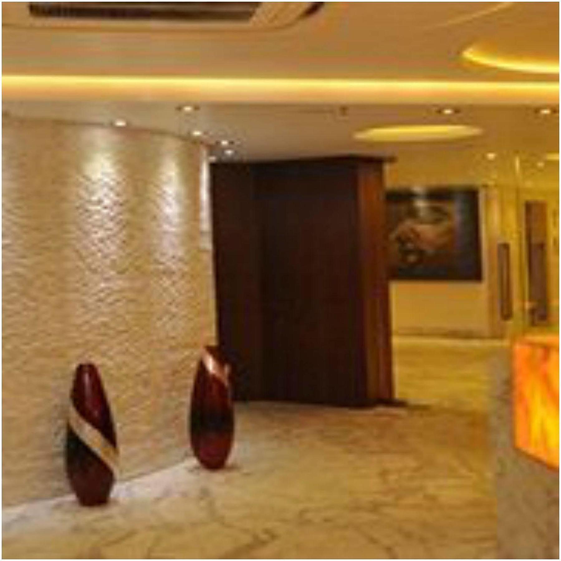 Kempton Hotel Calcutta Eksteriør billede