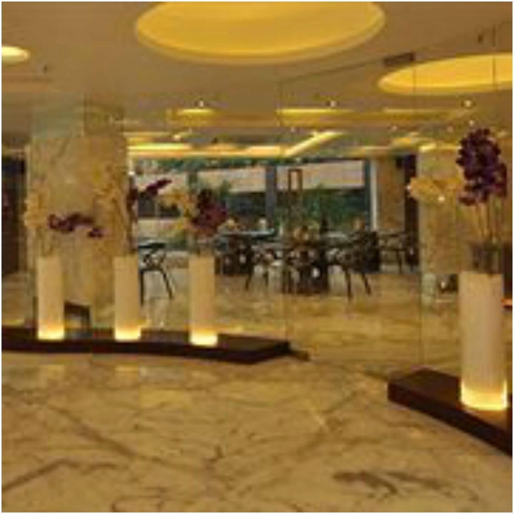 Kempton Hotel Calcutta Eksteriør billede