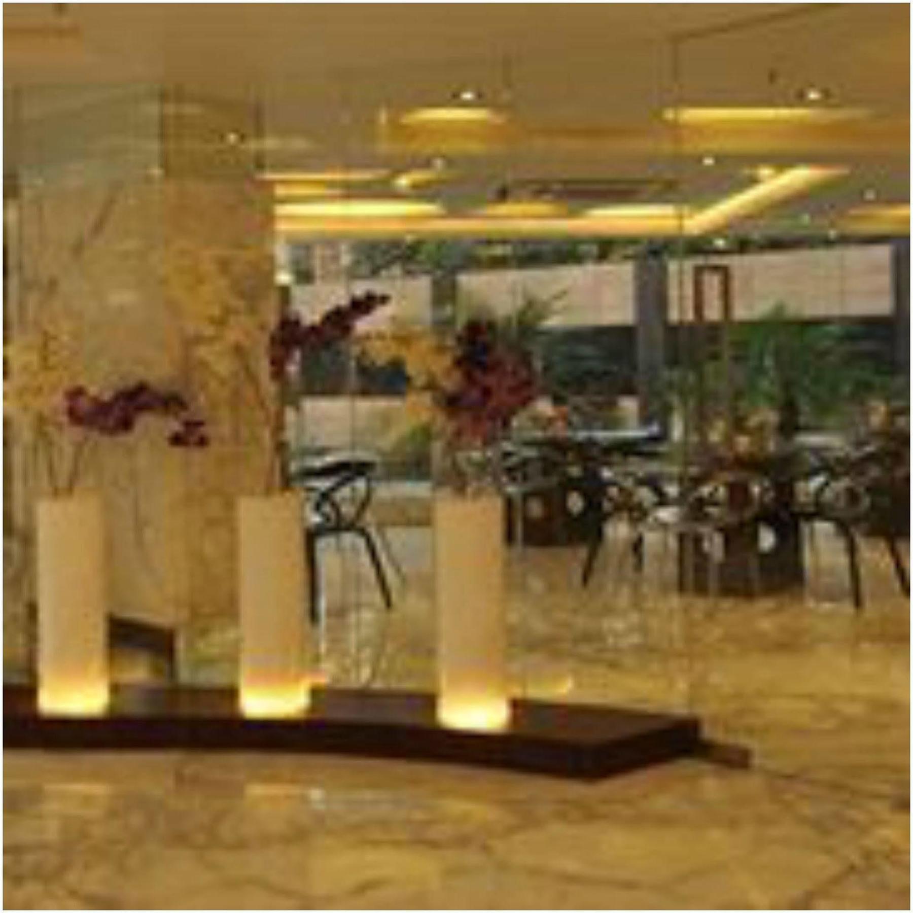 Kempton Hotel Calcutta Eksteriør billede